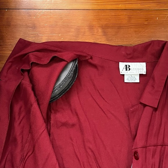 Vintage red button down shirt - Picture 4 of 4